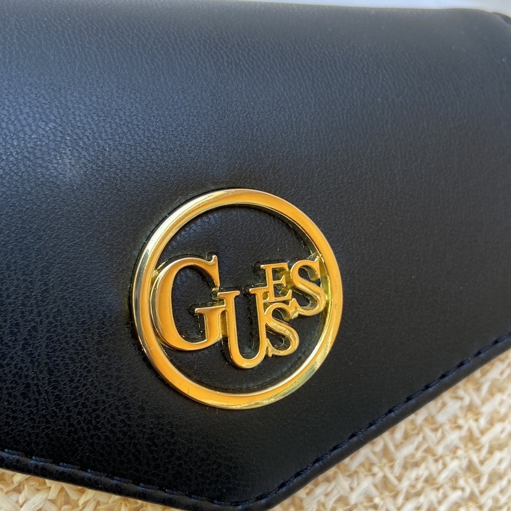 New GUESS Mini Crossbody Straw - Picture 5 of 10